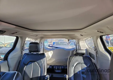 2023 Chrysler Pacifica Limited z USA, uszkodzony, nr VIN 2C4RC1GG1PR581399